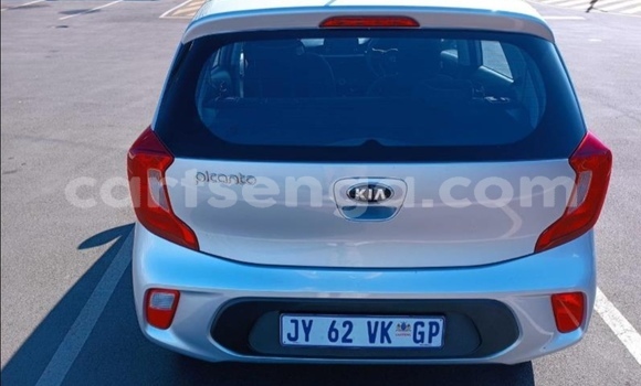 Nunua Ilio tumika Kia Picanto Blue Gari ndani ya Big Bend nchini Wilaya ya Lubombo Nunua Ilio tumika Kia Picanto Blue Gari ndani ya Big Bend nchini Wilaya ya Lubombo