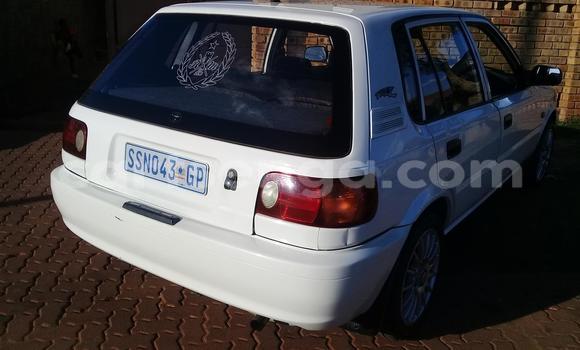 Acheter Occasion Voiture Toyota Tacoma Blanc à Hluti, Shiselweni District Acheter Occasion Voiture Toyota Tacoma Blanc à Hluti, Shiselweni District