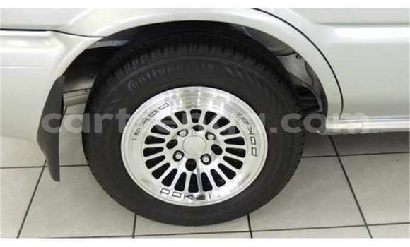 Nunua Ilio tumika Toyota Tacoma Silver Gari ndani ya Ezulwini nchini Hhohho Nunua Ilio tumika Toyota Tacoma Silver Gari ndani ya Ezulwini nchini Hhohho