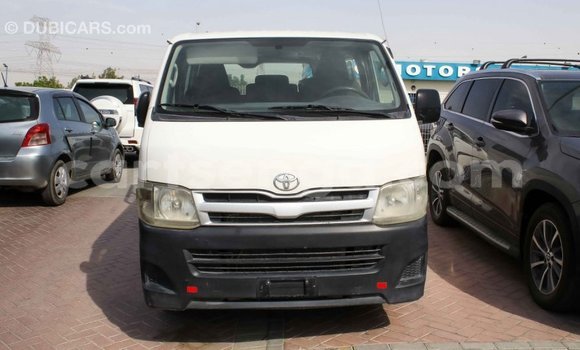 Buy Import Toyota Hiace White Car in Import - Dubai in Hhohho Buy Import Toyota Hiace White Car in Import - Dubai in Hhohho
