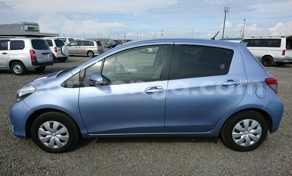 Buy Used Toyota Vitz Blue Car in Ezulwini in Hhohho Buy Used Toyota Vitz Blue Car in Ezulwini in Hhohho