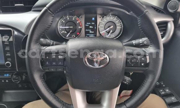 Acheter Occasion Voiture Toyota Hilux Gris à Matsapha, Manzini Acheter Occasion Voiture Toyota Hilux Gris à Matsapha, Manzini