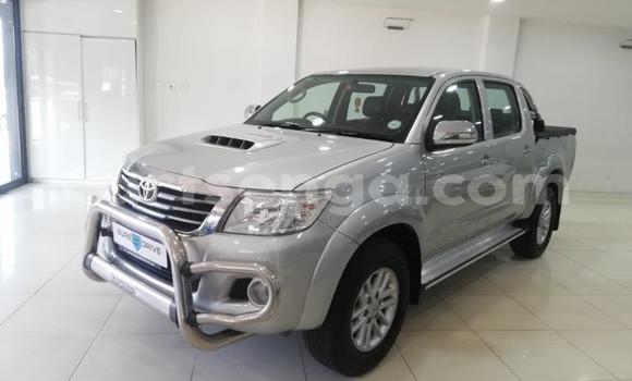 Buy Used Toyota Hilux Silver Car in Bulembu in Hhohho Buy Used Toyota Hilux Silver Car in Bulembu in Hhohho