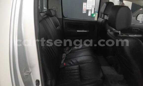 Buy Used Toyota Hilux Silver Car in Bulembu in Hhohho Buy Used Toyota Hilux Silver Car in Bulembu in Hhohho