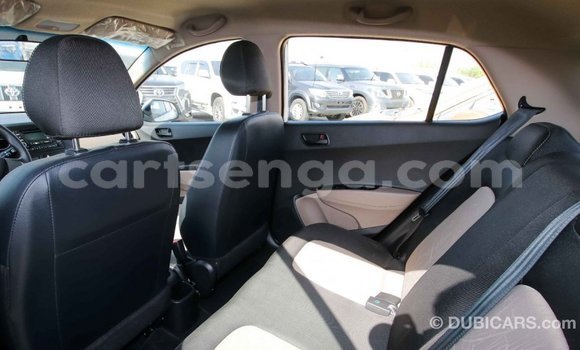 Buy Import Hyundai i10 White Car in Import - Dubai in Hhohho Buy Import Hyundai i10 White Car in Import - Dubai in Hhohho