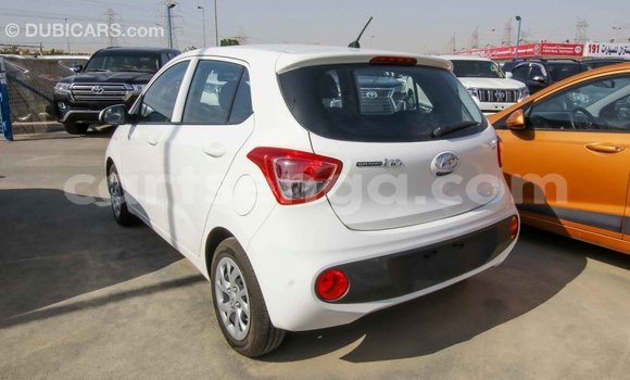Buy Import Hyundai i10 White Car in Import - Dubai in Hhohho Buy Import Hyundai i10 White Car in Import - Dubai in Hhohho