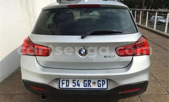 Acheter Occasion Voiture BMW 1–Series Gris à Ezulwini, Hhohho Acheter Occasion Voiture BMW 1–Series Gris à Ezulwini, Hhohho