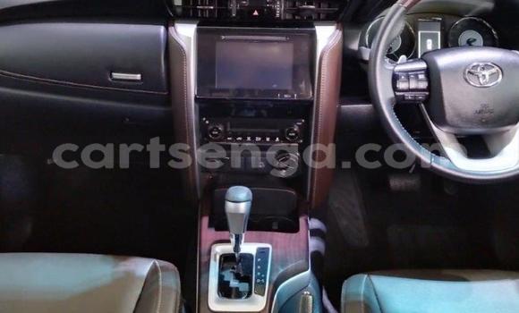 Acheter Occasion Voiture Toyota Fortuner Blanc à Ezulwini, Hhohho Acheter Occasion Voiture Toyota Fortuner Blanc à Ezulwini, Hhohho