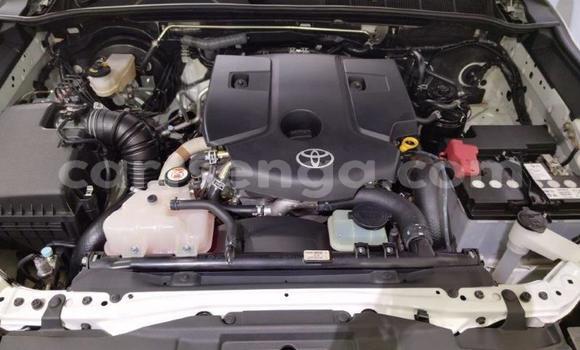 Acheter Occasion Voiture Toyota Fortuner Blanc à Ezulwini, Hhohho Acheter Occasion Voiture Toyota Fortuner Blanc à Ezulwini, Hhohho