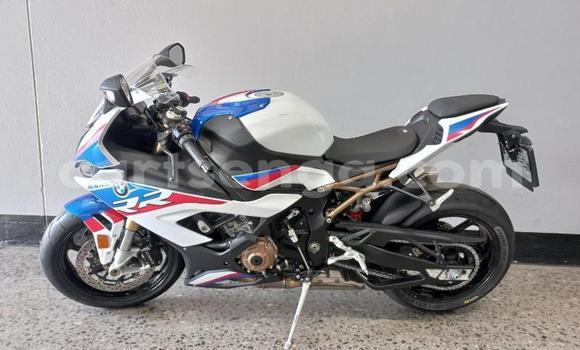 Buy Used BMW S 1000 Other Bike in Bhunya in Manzini Buy Used BMW S 1000 Other Bike in Bhunya in Manzini