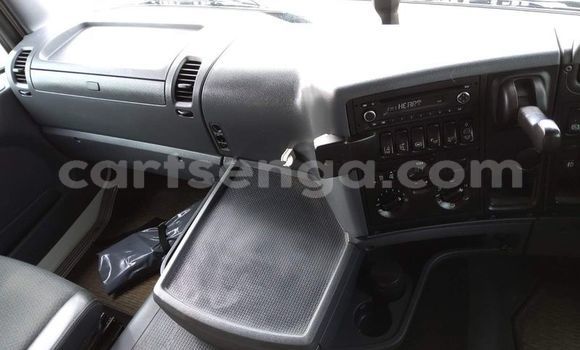 Nunua Ilio tumika Scania R420 White Lori ndani ya Big Bend nchini Wilaya ya Lubombo Nunua Ilio tumika Scania R420 White Lori ndani ya Big Bend nchini Wilaya ya Lubombo