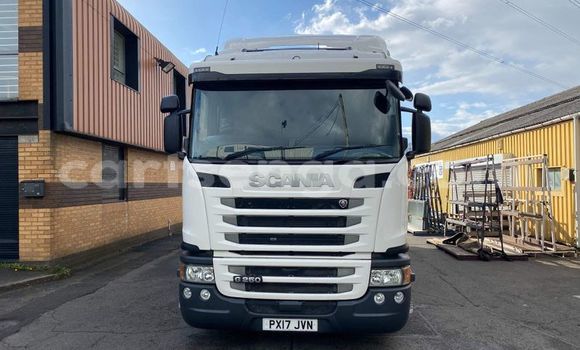 Nunua Ilio tumika Scania R420 White Lori ndani ya Big Bend nchini Wilaya ya Lubombo Nunua Ilio tumika Scania R420 White Lori ndani ya Big Bend nchini Wilaya ya Lubombo