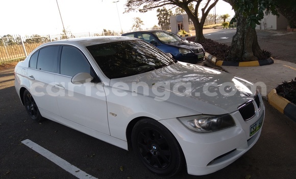 Acheter Occasion Voiture BMW 3–Series Blanc à Manzini, Manzini Acheter Occasion Voiture BMW 3–Series Blanc à Manzini, Manzini