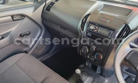 Nunua Ilio tumika Isuzu D–MAX White Gari ndani ya Big Bend nchini Wilaya ya Lubombo Nunua Ilio tumika Isuzu D–MAX White Gari ndani ya Big Bend nchini Wilaya ya Lubombo