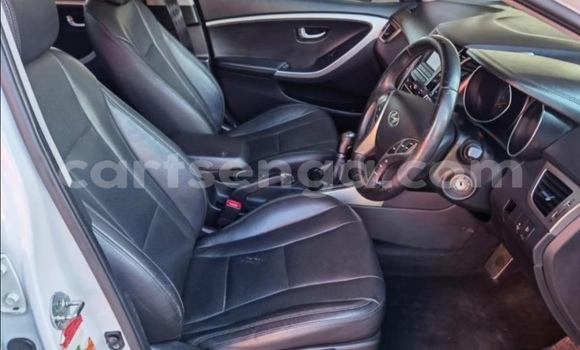 Nunua Ilio tumika Hyundai i30 White Gari ndani ya Tabankulu nchini Wilaya ya Lubombo Nunua Ilio tumika Hyundai i30 White Gari ndani ya Tabankulu nchini Wilaya ya Lubombo