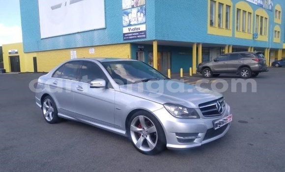 Nunua Ilio tumika Mercedes‒Benz C-klasse AMG Silver Gari ndani ya Ezulwini nchini Hhohho