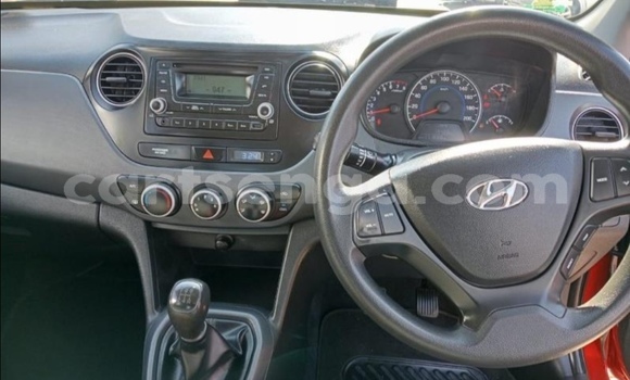 Buy Used Hyundai i10 Red Car in Hlatikulu in Shiselweni District Buy Used Hyundai i10 Red Car in Hlatikulu in Shiselweni District