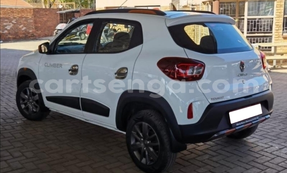 Nunua Ilio tumika Renault KWID White Gari ndani ya Tabankulu nchini Wilaya ya Lubombo Nunua Ilio tumika Renault KWID White Gari ndani ya Tabankulu nchini Wilaya ya Lubombo