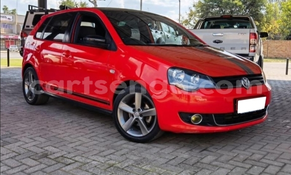 Nunua Ilio tumika Volkswagen Polo Red Gari ndani ya Tjaneni nchini Wilaya ya Lubombo Nunua Ilio tumika Volkswagen Polo Red Gari ndani ya Tjaneni nchini Wilaya ya Lubombo