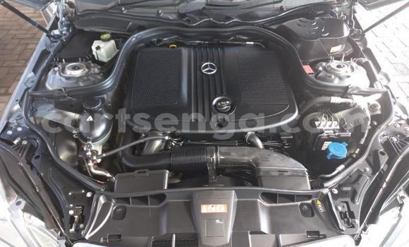 Acheter Occasion Voiture Mercedes-Benz E-Classe Gris à Mbabane, Manzini Acheter Occasion Voiture Mercedes-Benz E-Classe Gris à Mbabane, Manzini