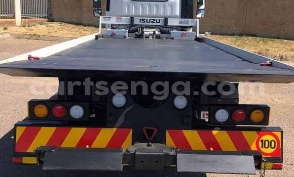 Acheter Occasion Utilitaire Isuzu FTR 850 Blanc à Mbabane, Manzini Acheter Occasion Utilitaire Isuzu FTR 850 Blanc à Mbabane, Manzini