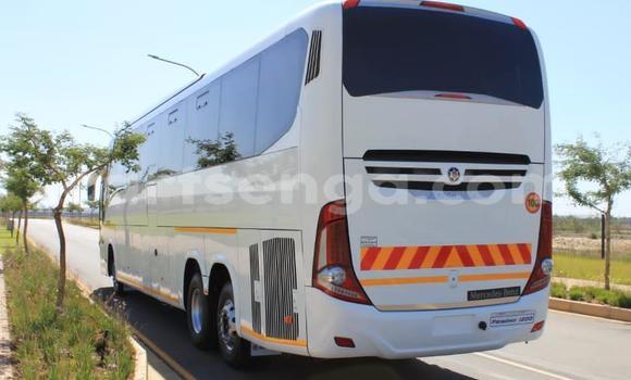 Acheter Occasion Utilitaire Mercedes‒Benz Arocs Blanc à Big Bend, Lubombo District Acheter Occasion Utilitaire Mercedes‒Benz Arocs Blanc à Big Bend, Lubombo District