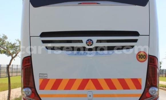 Acheter Occasion Utilitaire Mercedes‒Benz Arocs Blanc à Big Bend, Lubombo District Acheter Occasion Utilitaire Mercedes‒Benz Arocs Blanc à Big Bend, Lubombo District