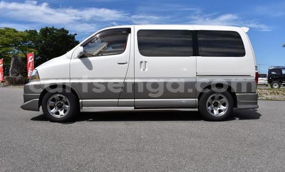 Acheter Occasion Voiture Toyota Granvia Autre à Big Bend, Lubombo District Acheter Occasion Voiture Toyota Granvia Autre à Big Bend, Lubombo District
