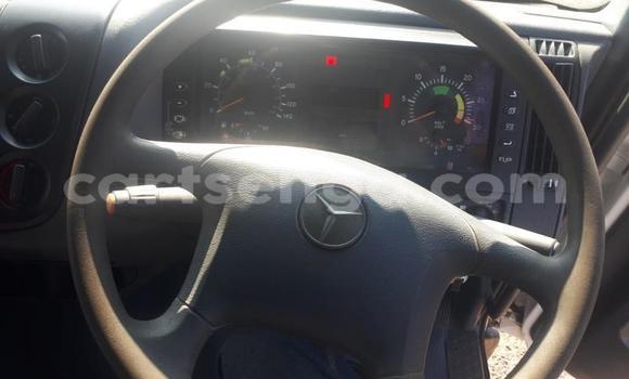 Acheter Occasion Utilitaire Mercedes‒Benz Tipper Blanc à Big Bend, Lubombo District Acheter Occasion Utilitaire Mercedes‒Benz Tipper Blanc à Big Bend, Lubombo District