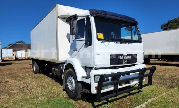 Acheter Occasion Utilitaire Man Silent Blanc à Big Bend, Lubombo District