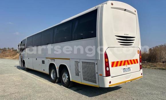 Acheter Occasion Utilitaire Iveco Cargo Blanc à Big Bend, Lubombo District Acheter Occasion Utilitaire Iveco Cargo Blanc à Big Bend, Lubombo District