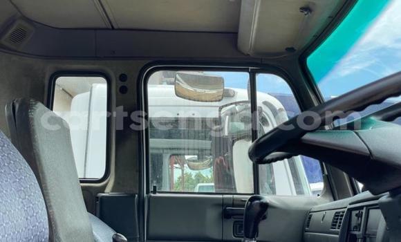 Nunua Ilio tumika Nissan UD White Lori ndani ya Big Bend nchini Wilaya ya Lubombo Nunua Ilio tumika Nissan UD White Lori ndani ya Big Bend nchini Wilaya ya Lubombo