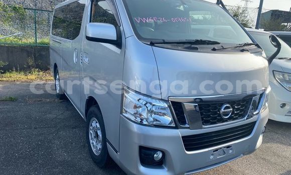 Nunua Ilio tumika Nissan NV350 Caravan Silver Gari ndani ya Big Bend nchini Wilaya ya Lubombo