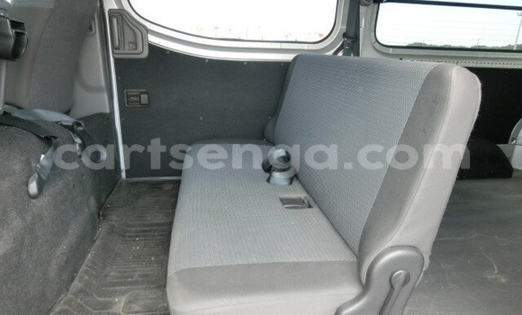 Acheter Occasion Voiture Nissan NV350 Caravan Gris à Big Bend, Lubombo District Acheter Occasion Voiture Nissan NV350 Caravan Gris à Big Bend, Lubombo District