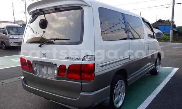 Acheter Occasion Voiture Toyota Granvia Autre à Big Bend, Lubombo District Acheter Occasion Voiture Toyota Granvia Autre à Big Bend, Lubombo District