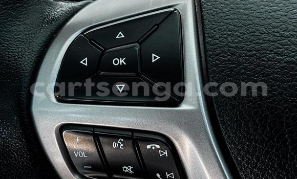 Acheter Occasion Voiture Ford Everest Blanc à Big Bend, Lubombo District Acheter Occasion Voiture Ford Everest Blanc à Big Bend, Lubombo District