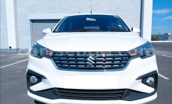 Acheter Occasion Voiture Suzuki Ertiga Blanc à Big Bend, Lubombo District Acheter Occasion Voiture Suzuki Ertiga Blanc à Big Bend, Lubombo District