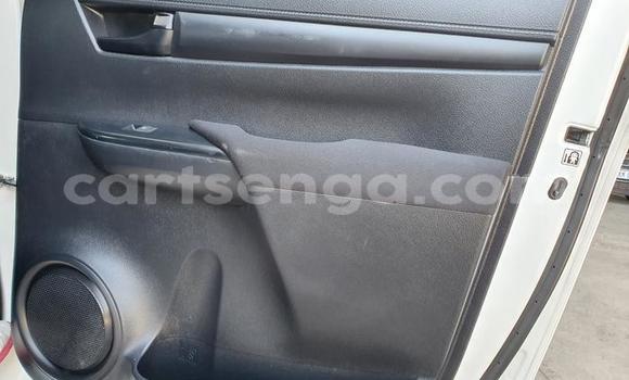 Buy Used Toyota Hilux White Car in Big Bend in Lubombo District Buy Used Toyota Hilux White Car in Big Bend in Lubombo District