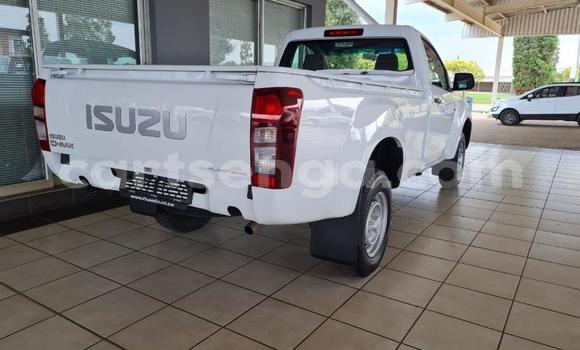 Acheter Occasion Voiture Isuzu KB Autre à Big Bend, Lubombo District Acheter Occasion Voiture Isuzu KB Autre à Big Bend, Lubombo District