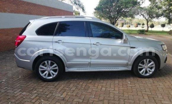 Acheter Occasion Voiture Chevrolet Captiva Gris à Big Bend, Lubombo District Acheter Occasion Voiture Chevrolet Captiva Gris à Big Bend, Lubombo District