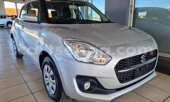 Nunua Ilio tumika Suzuki Swift Silver Gari ndani ya Big Bend nchini Wilaya ya Lubombo