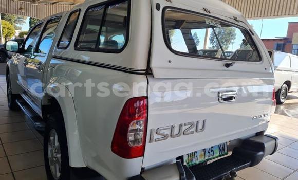 Acheter Occasion Voiture Isuzu KB Blanc à Big Bend, Lubombo District Acheter Occasion Voiture Isuzu KB Blanc à Big Bend, Lubombo District