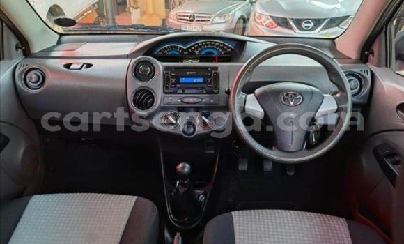 Nunua Ilio tumika Toyota Etios Silver Gari ndani ya Big Bend nchini Wilaya ya Lubombo Nunua Ilio tumika Toyota Etios Silver Gari ndani ya Big Bend nchini Wilaya ya Lubombo