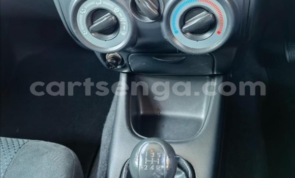 Nunua Ilio tumika Toyota Avanza Silver Gari ndani ya Hlatikulu nchini Wilaya ya Shiselweni Nunua Ilio tumika Toyota Avanza Silver Gari ndani ya Hlatikulu nchini Wilaya ya Shiselweni