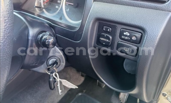 Nunua Ilio tumika Toyota Avanza Silver Gari ndani ya Hlatikulu nchini Wilaya ya Shiselweni Nunua Ilio tumika Toyota Avanza Silver Gari ndani ya Hlatikulu nchini Wilaya ya Shiselweni