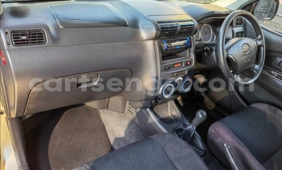 Nunua Ilio tumika Toyota Avanza Silver Gari ndani ya Hlatikulu nchini Wilaya ya Shiselweni Nunua Ilio tumika Toyota Avanza Silver Gari ndani ya Hlatikulu nchini Wilaya ya Shiselweni