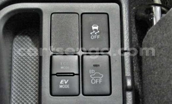 Buy Used Toyota Vitz Red Car in Ezulwini in Hhohho Buy Used Toyota Vitz Red Car in Ezulwini in Hhohho