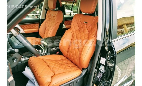 Buy Import Toyota Land Cruiser Black Car in Import - Dubai in Hhohho Buy Import Toyota Land Cruiser Black Car in Import - Dubai in Hhohho