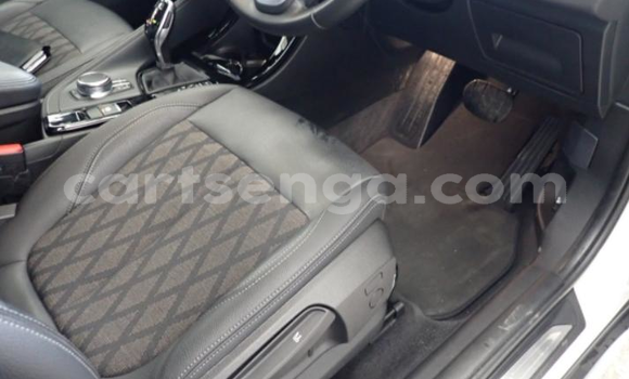 Nunua Ilio tumika BMW X1 White Gari ndani ya Big Bend nchini Wilaya ya Lubombo Nunua Ilio tumika BMW X1 White Gari ndani ya Big Bend nchini Wilaya ya Lubombo