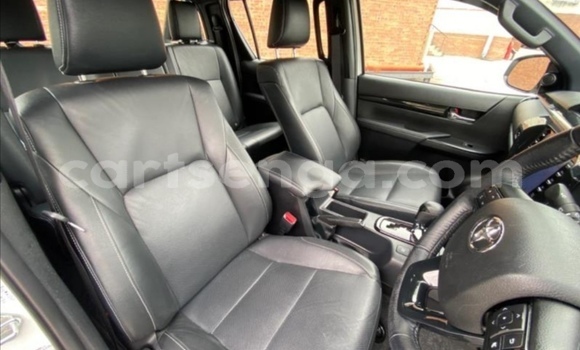 Nunua Ilio tumika Toyota Hilux White Gari ndani ya Big Bend nchini Wilaya ya Lubombo Nunua Ilio tumika Toyota Hilux White Gari ndani ya Big Bend nchini Wilaya ya Lubombo